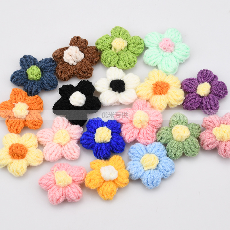 Applique Patch Flower - Handgefertigte Häkel-Applikationen mit fünf Blütenblättern, gestrickte