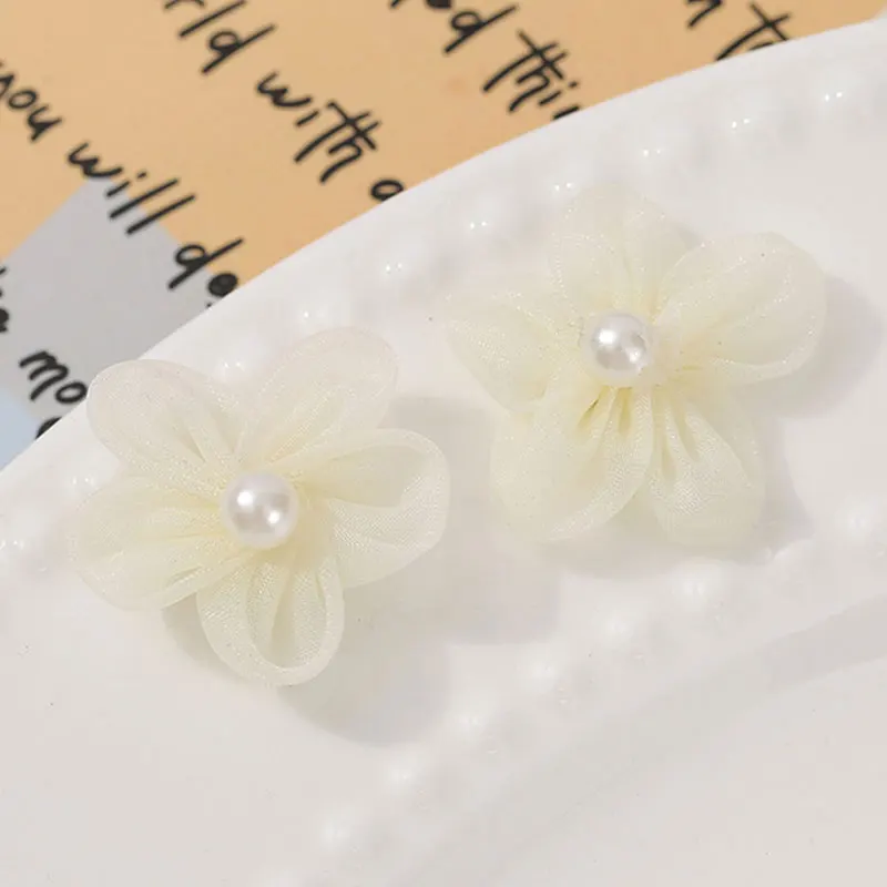 Applique Patch Flower - 100 Stück Perlengarn-Blumenapplikationen zum Selbermachen, Brautkleidung,